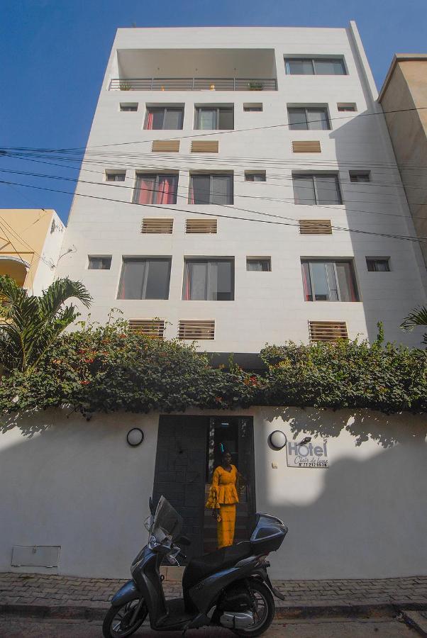 Hotel Clair De Lune Dakar Buitenkant foto
