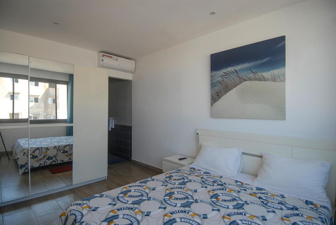 Hotel Clair De Lune Dakar Buitenkant foto